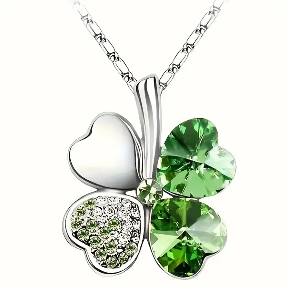 2/$35 Women's Elegant Silver and Green Clover Pendant Necklace. NWT
